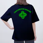 『Nothing Is Real』-- IN SUZURIの吾唯足知（われただたりるをしる。ショルダーアーチ・緑・英語 Oversized T-Shirt