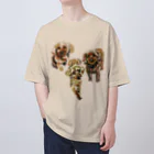 Yuhki | おばけのゆうき 公式オンラインショップのトイプードル３匹(ちぎり絵) Oversized T-Shirt