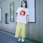 ミケネコロックの2次元から出られない猫 Regular Fit T-Shirt