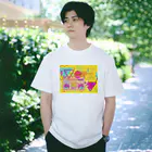 yuuuujのレトロ　カセットテープ Regular Fit T-Shirt
