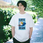 HIGEQLOのLUTE Regular Fit T-Shirt
