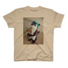 ミィコロのカワウソーシャルディスタンス Regular Fit T-Shirt