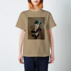 ミィコロのカワウソーシャルディスタンス Regular Fit T-Shirt