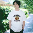 メシテロタイプ（飯テロTシャツブランド）のマルゲリータピザ（ビンテージ風） Regular Fit T-Shirt