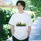 縁起のいいおじさんの雨の中のおじさん Regular Fit T-Shirt