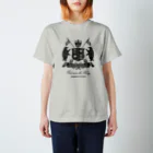 Icchy ぺものづくりのキングペンギンの紋章 Regular Fit T-Shirt