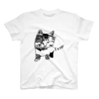 もぐらさんの猫のピノコです Regular Fit T-Shirt