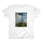 Art Baseのクロード・モネ / 1875 / The Promenade, Woman with a Parasol / Claude Monet Regular Fit T-Shirt
