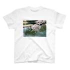 フィルムカメラのある生活の花のある生活 #02 Regular Fit T-Shirt