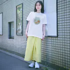 とほんSUZURI出張所の金魚鉢読書 Regular Fit T-Shirt