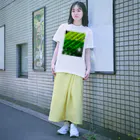 Ｍ✧Ｌｏｖｅｌｏ（エム・ラヴロ）の花（グリーン・ナナメ②） Regular Fit T-Shirt