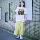 ドット絵グッズ販売の富士山を眺める二人 Regular Fit T-Shirt