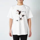 osakana_labのテナガカミキリ飛ぶ Regular Fit T-Shirt