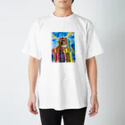 TAKE's artの笑うチンパンジー Regular Fit T-Shirt