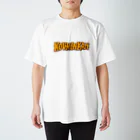 ショルダー肩美の公民館３イエロー Regular Fit T-Shirt