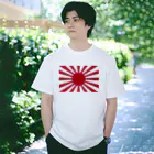 愛国心溢れるお店の旭日旗Tシャツ Regular Fit T-Shirt