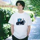 takejijiのAIで描いた白バイ Regular Fit T-Shirt