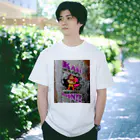 WATTOの壁ドォォォン!!レッド Regular Fit T-Shirt