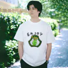 水仙舎のエンジョイおじさん Regular Fit T-Shirt
