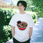 オカヤマのラーメン Regular Fit T-Shirt