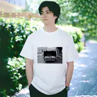 まるぼ写真館の捨てて行こう Regular Fit T-Shirt