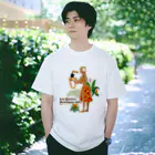 Quatre IllustrationのLQB1967_01_鳥と女の子 Regular Fit T-Shirt