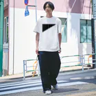 シルシファクトリーのトラリミがすぎるTシャツ WH Regular Fit T-Shirt