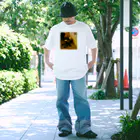 たぬきの新宿東口の片隅 Regular Fit T-Shirt