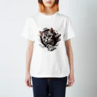 cat-houseのアメショーパワフルキャット Regular Fit T-Shirt