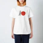 ソーメンズのかわうそりんご Regular Fit T-Shirt