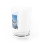 静かな山の頂への雲海の劔岳 Water Glass :right