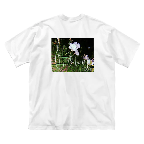 00'sのflower Big T-Shirt