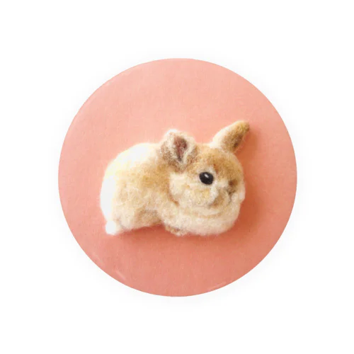 ふわふわ小うさぎ Tin Badge