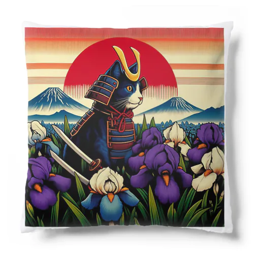 和紋様 x 猫　侍ヘルメットを着用した猫 Cushion