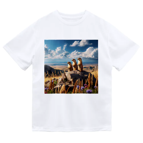 草原の見守り人 Dry T-Shirt