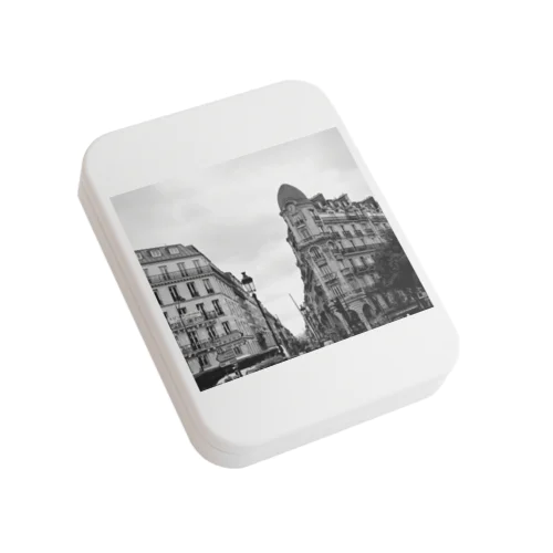 " 2037 2025 WORLD TOP NEWS LIVE 現代アートオークション　WORLD BRAND 100 AI FREE MOVIE TV PHOTO MOST FAMOUS PERSON ART VR BEST SELLER 世界トップニュース #ミュージアム #幻の名画100 #招待者限定 #世界トップアーティスト #孫子兵法 #ライブグッズ #人気ランキング #火星開発公社 #©龍鳳 #プレミア #名将言行 #4200億 #LR #限定グッズ #©shnizell " Flat Tin Case