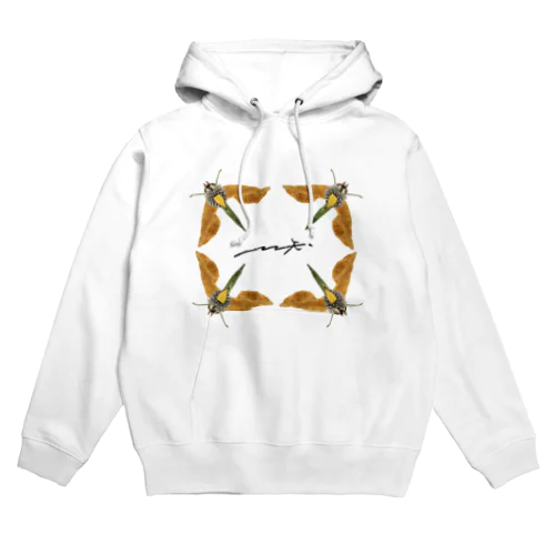 「Lif-e-Motion」それぞれの成虫（スズメガ） Hoodie