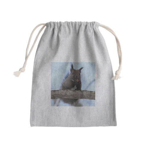 【サロベツのエゾリス】今日もせっせと働きます Mini Drawstring Bag