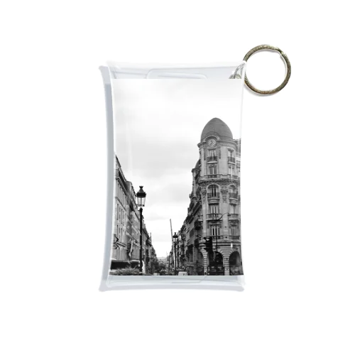 " 2037 2025 WORLD TOP NEWS LIVE 現代アートオークション　WORLD BRAND 100 AI FREE MOVIE TV PHOTO MOST FAMOUS PERSON ART VR BEST SELLER 世界トップニュース #ミュージアム #幻の名画100 #招待者限定 #世界トップアーティスト #孫子兵法 #ライブグッズ #人気ランキング #火星開発公社 #©龍鳳 #プレミア #名将言行 #4200億 #LR #限定グッズ #©shnizell " Mini Clear Multipurpose Case