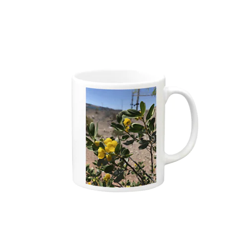 砂漠に咲いた花 Mug