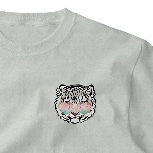 Snow Leopard One Point T-Shirt