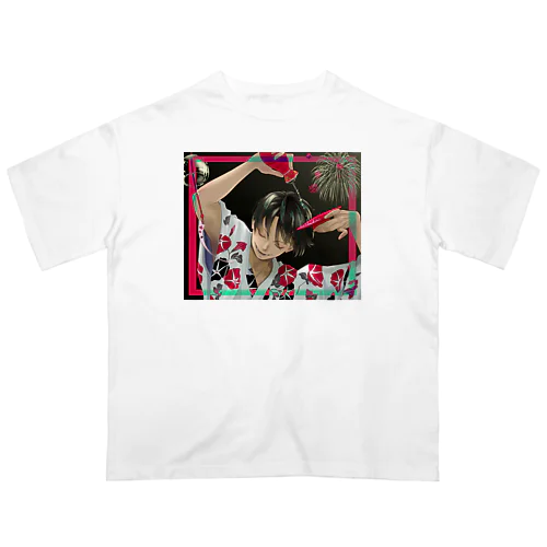 浴衣男子 Oversized T-Shirt