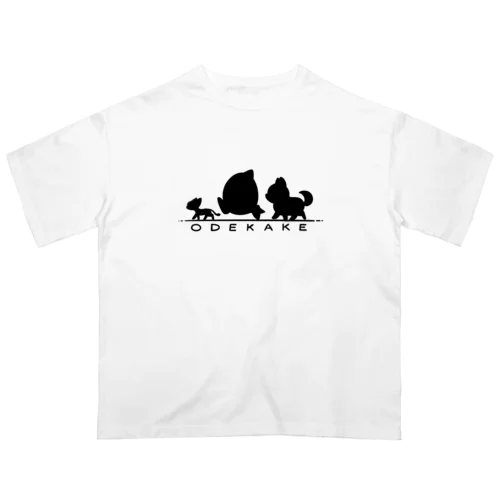 おでかけニャンさん&タマゴさん&ワンさん Oversized T-Shirt