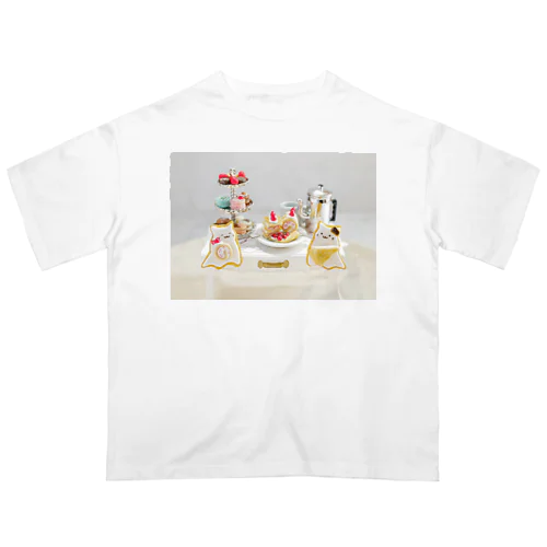 おばけねこのスイーツパーティー Oversized T-Shirt