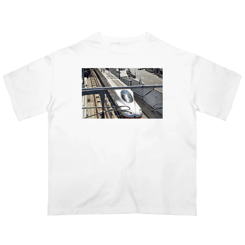 西九州新幹線【かもめ】諫早駅を出発 Oversized T-Shirt