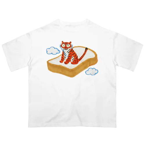 イギリスパンとトラちゃん Oversized T-Shirt