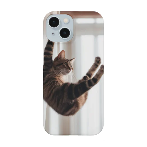 カーテンにつかまっているネコ iPhone Smartphone Case