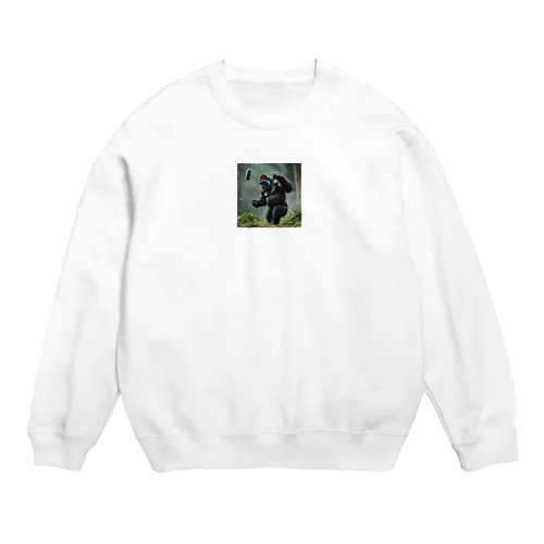 ハンマー投げで力強く回転するゴリラ Crew Neck Sweatshirt