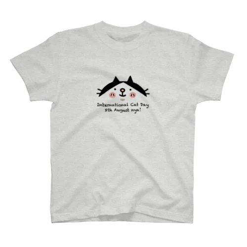 Ｔシャツ de 世界猫の日を広める Regular Fit T-Shirt