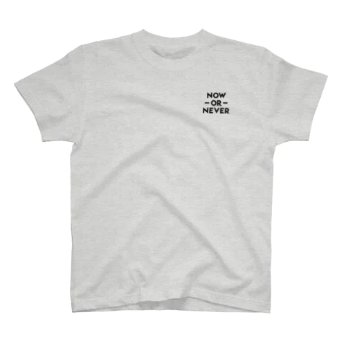 Now or Never　ブランドロゴ Regular Fit T-Shirt